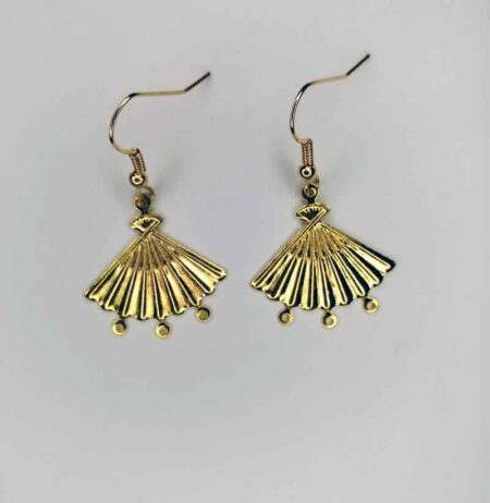 Fan Pleated Emblem Earrings