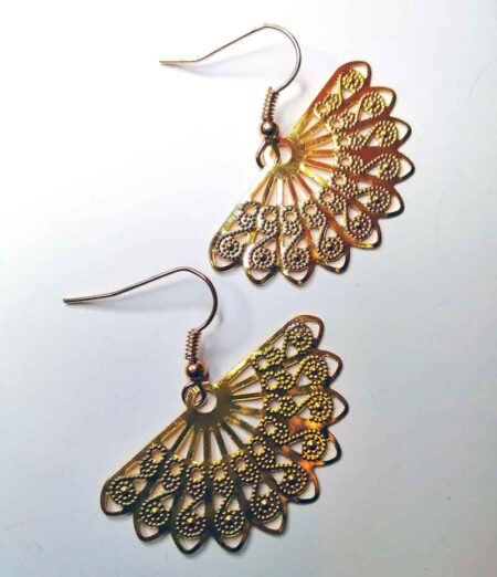 Half Spiral Fan Design Gold Earrings