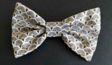 Men’s Luxurious Japanese Style Fan Pattern ‘Clip On’ Bow Tie Gray