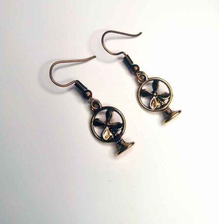 Modern Fan Design Gold Earrings